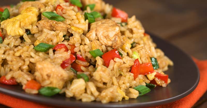 arroz con pollo y verduras