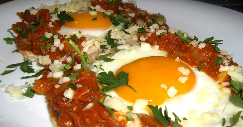 Huevos fritos a la ranchera