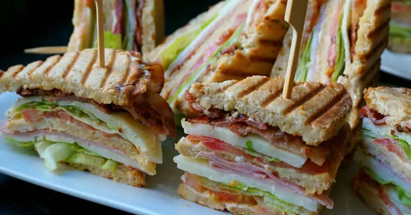 Club sándwich especial