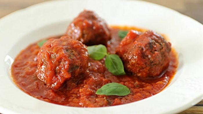 Albóndigas con tomate
