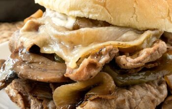 Sándwich de bistec bomba – A Family Feast®