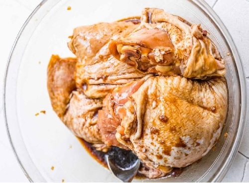 Pollo asado con salsa de soja 3