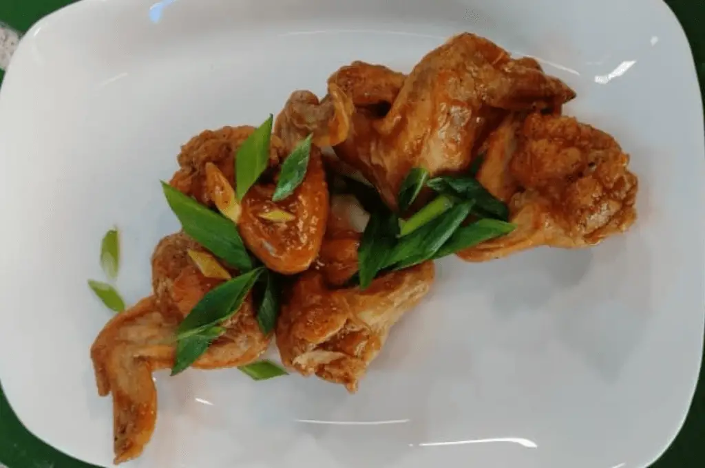 alitas de pollo al estilo coreano