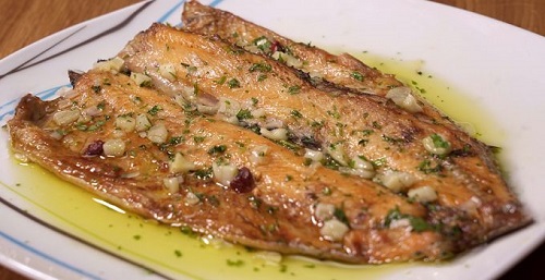 Trucha al ajillo en freidora de aire