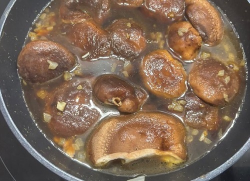 Setas shiitake caramelizadas