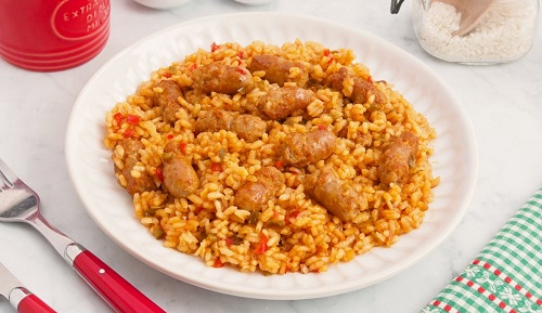 Arroz con salchichas