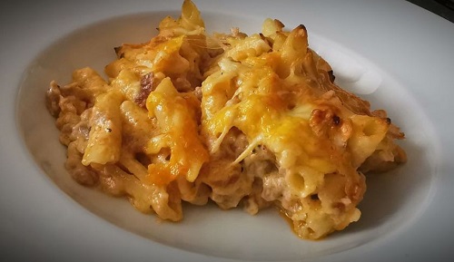 Macarrones con bechamel gratinados