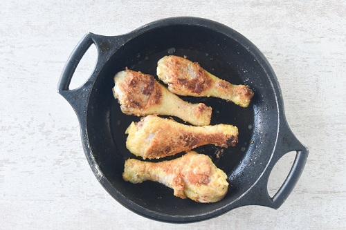 Muslos de pollo guisados