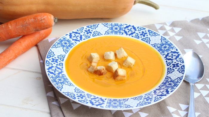 Crema especiada de calabaza y zanahoria