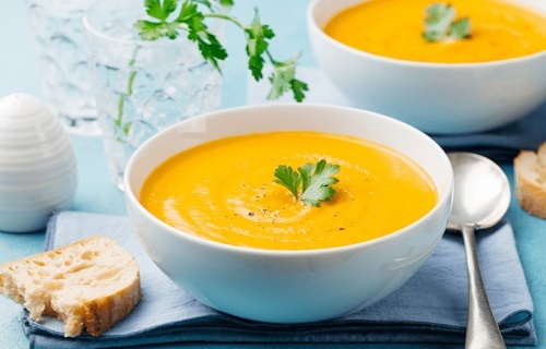 Crema especiada de calabaza y zanahoria