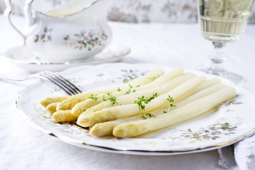 Espárragos blancos a la plancha