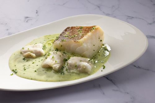 Bacalao con salsa verde Bacalao con salsa verde
